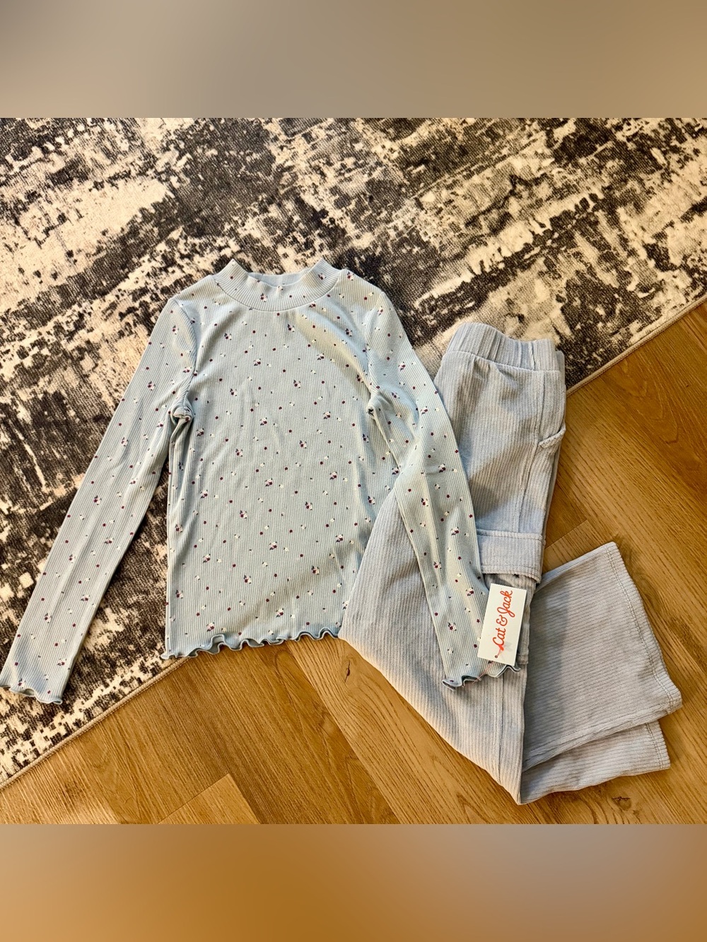 NWT ✨ Cat & Jack Girls’ Light Blue Floral Two-Piece Outfit